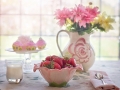 strawberries-in-bowl-783351_640