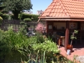 Zahrada s cihlovou zídkou IMG_3403
