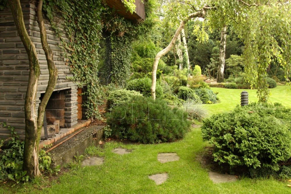Atypický dům v atypické zahradě-arboretu