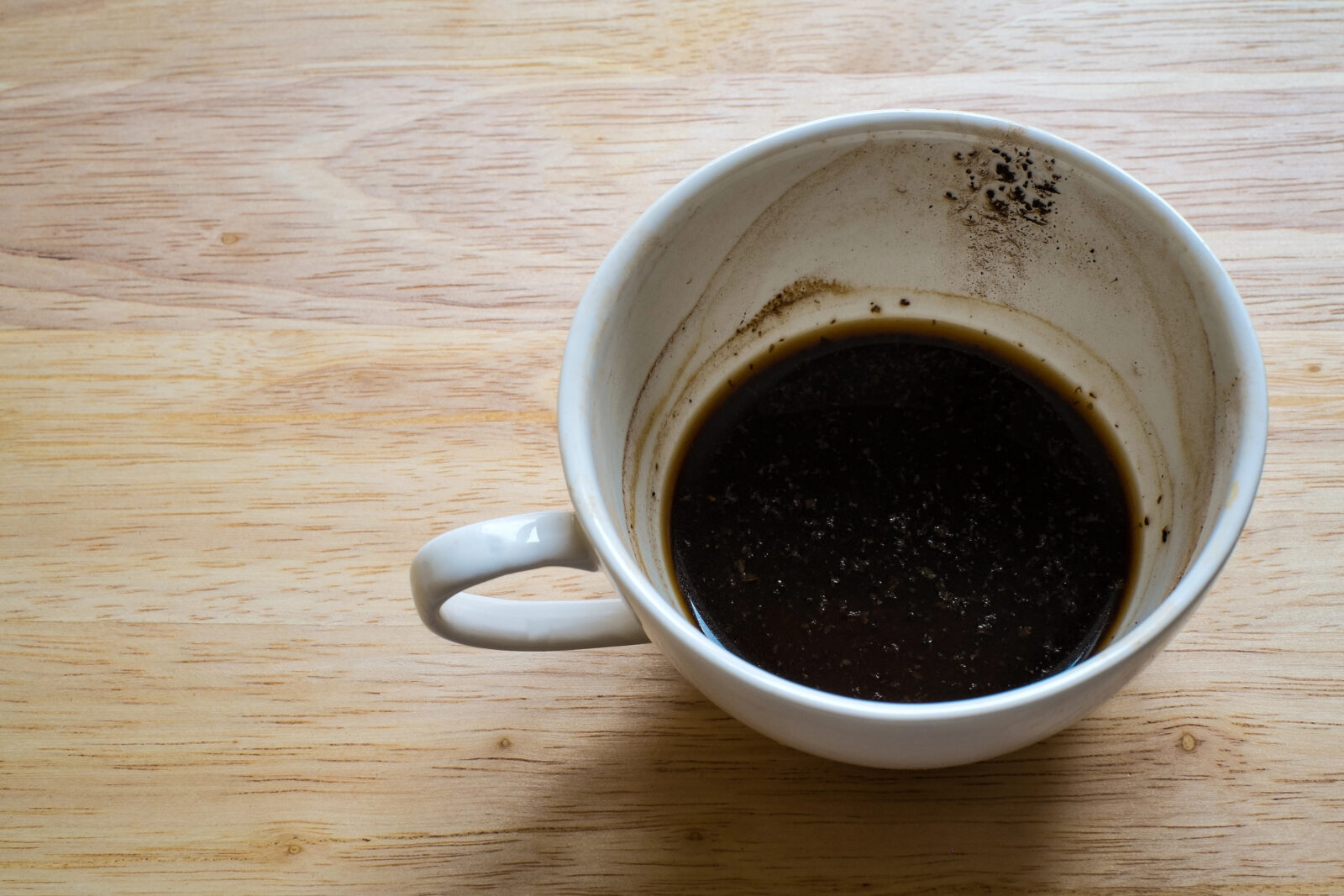 Kávová sedlina jako hnojivo / Depositphotos